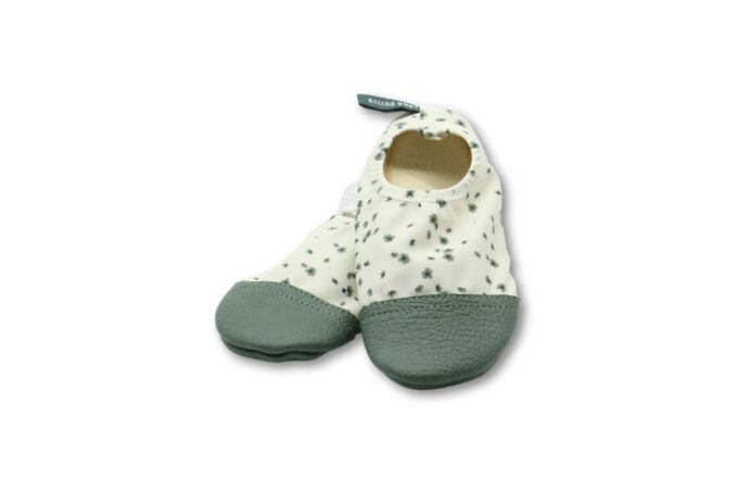 Les Petits Téa - fond blanc
