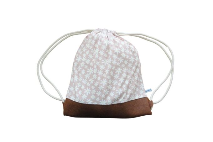 sac à dos Marguerites sur fond blanc