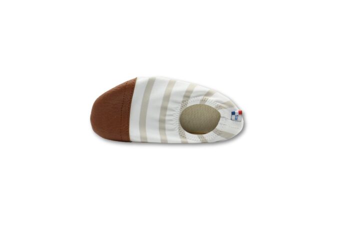 Les Petits Marins Camel - fond blanc - pied droit