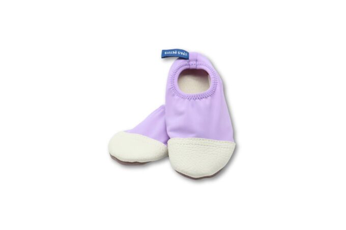 Les Petits Lilas fond blanc