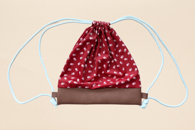 Sacs à dos au motif petits coquelicots