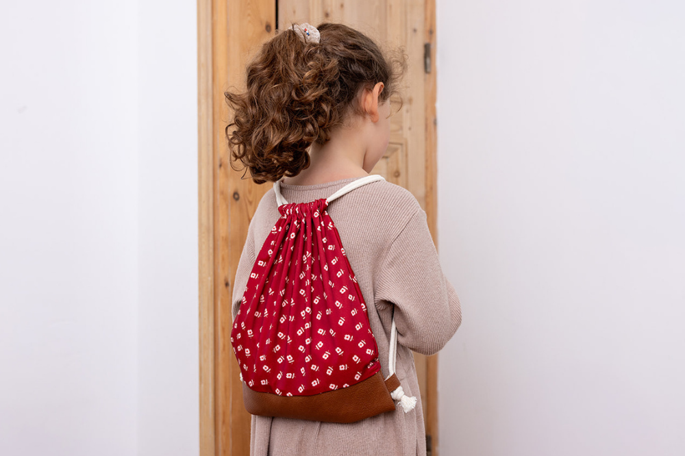 Sacs à dos au motif petits coquelicots