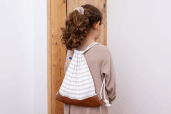 Sac à dos pour enfant à motif marinière blanche et beige