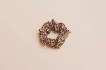 Les Petits Chouchous Léopard sur fond blanc