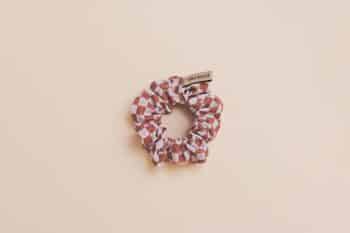 Les Petits Chouchous Damiers sur fond blanc