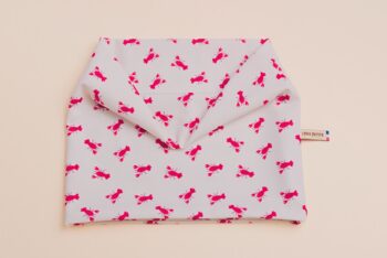 Les Petits Tours de cou Homards sans doublure de face sur fond blanc